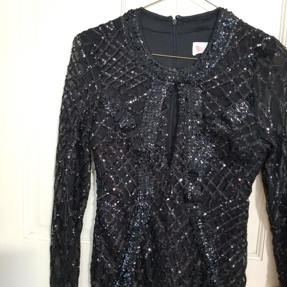 NWT L'ATISTE Black Sequin Long Sleeve Cocktail Dress womens size Small (332) - Picture 10 of 13